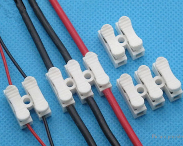 3Way Quick Wire Connector Terminal Block Spring Connector (Pack of 5) - Image 3